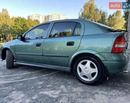 Зеленый Опель Астра, объемом двигателя 1.6 л и пробегом 205 тыс. км за 2500 $, фото 2 на Automoto.ua