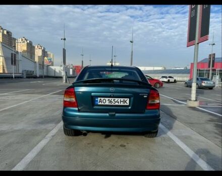 Зеленый Опель Астра, объемом двигателя 1.6 л и пробегом 206 тыс. км за 4000 $, фото 2 на Automoto.ua