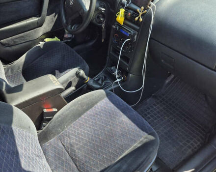 Зеленый Опель Астра, объемом двигателя 2 л и пробегом 425 тыс. км за 1950 $, фото 1 на Automoto.ua