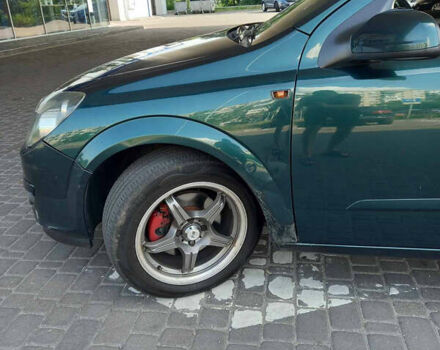 Зеленый Опель Астра, объемом двигателя 1.6 л и пробегом 176 тыс. км за 4500 $, фото 2 на Automoto.ua