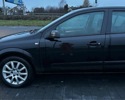 Зелений Опель Астра, об'ємом двигуна 1.7 л та пробігом 247 тис. км за 2250 $, фото 1 на Automoto.ua