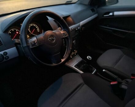 Зелений Опель Астра, об'ємом двигуна 1.7 л та пробігом 247 тис. км за 2250 $, фото 16 на Automoto.ua