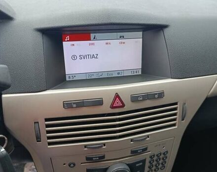 Зеленый Опель Астра, объемом двигателя 1.6 л и пробегом 180 тыс. км за 5250 $, фото 16 на Automoto.ua