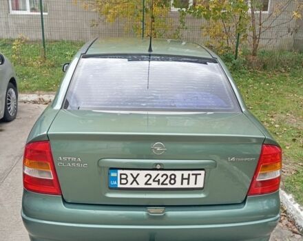 Зелений Опель Астра, об'ємом двигуна 1.4 л та пробігом 220 тис. км за 4200 $, фото 2 на Automoto.ua
