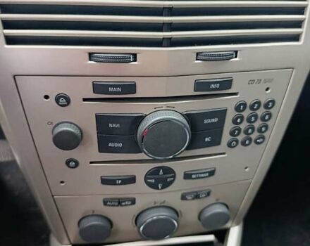 Зеленый Опель Астра, объемом двигателя 1.6 л и пробегом 180 тыс. км за 5250 $, фото 18 на Automoto.ua