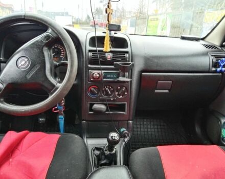 Зеленый Опель Астра, объемом двигателя 0 л и пробегом 127 тыс. км за 3000 $, фото 4 на Automoto.ua