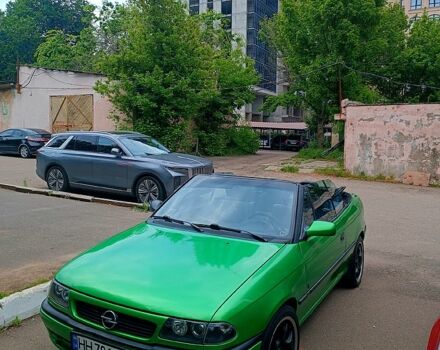 Зеленый Опель Астра, объемом двигателя 1.6 л и пробегом 207 тыс. км за 3000 $, фото 3 на Automoto.ua