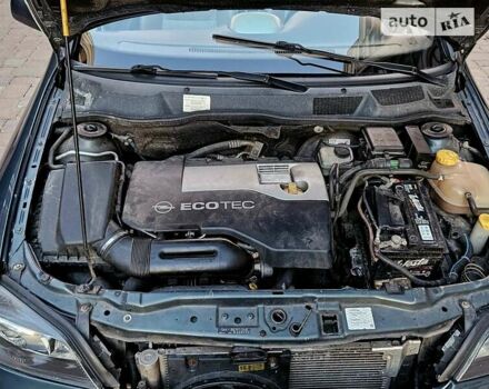 Зелений Опель Астра, об'ємом двигуна 2.2 л та пробігом 265 тис. км за 4500 $, фото 37 на Automoto.ua