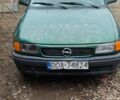 Зеленый Опель Астра, объемом двигателя 1 л и пробегом 366 тыс. км за 500 $, фото 2 на Automoto.ua
