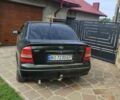 Зеленый Опель Астра, объемом двигателя 1.6 л и пробегом 250 тыс. км за 2106 $, фото 2 на Automoto.ua