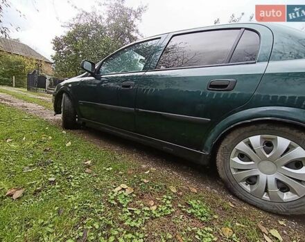 Зеленый Опель Астра, объемом двигателя 1.6 л и пробегом 314 тыс. км за 2450 $, фото 4 на Automoto.ua