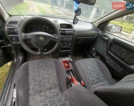 Зеленый Опель Астра, объемом двигателя 1.6 л и пробегом 314 тыс. км за 2450 $, фото 14 на Automoto.ua