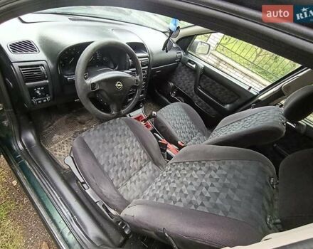 Зеленый Опель Астра, объемом двигателя 1.6 л и пробегом 314 тыс. км за 2450 $, фото 11 на Automoto.ua