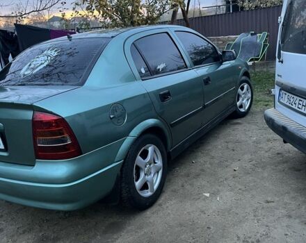 Зеленый Опель Астра, объемом двигателя 1.6 л и пробегом 350 тыс. км за 2500 $, фото 2 на Automoto.ua