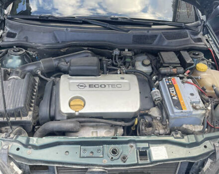 Зеленый Опель Астра, объемом двигателя 1.39 л и пробегом 320 тыс. км за 3100 $, фото 5 на Automoto.ua