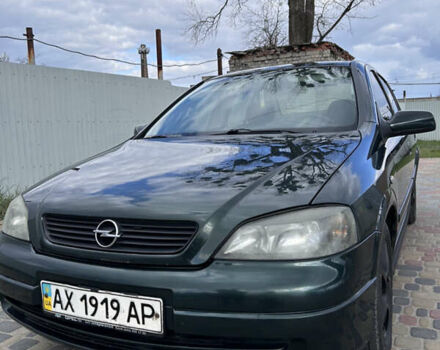 Зеленый Опель Астра, объемом двигателя 1.4 л и пробегом 262 тыс. км за 4000 $, фото 2 на Automoto.ua