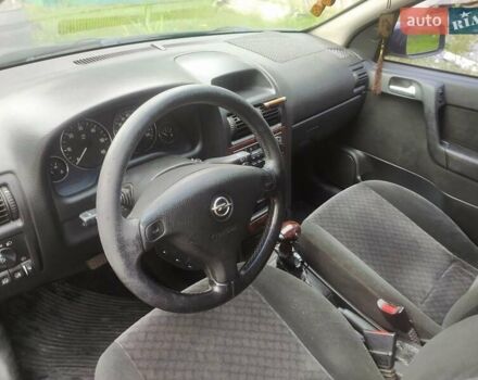 Зелений Опель Астра, об'ємом двигуна 1.99 л та пробігом 270 тис. км за 3600 $, фото 4 на Automoto.ua