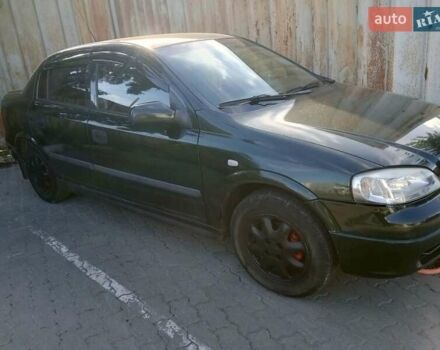 Зелений Опель Астра, об'ємом двигуна 1.39 л та пробігом 235 тис. км за 2900 $, фото 2 на Automoto.ua