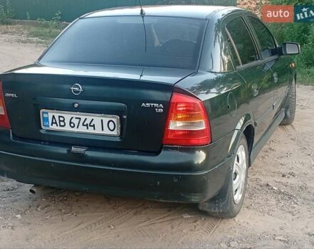 Зеленый Опель Астра, объемом двигателя 1.6 л и пробегом 260 тыс. км за 3000 $, фото 2 на Automoto.ua
