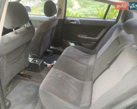 Зелений Опель Астра, об'ємом двигуна 1.99 л та пробігом 270 тис. км за 3600 $, фото 3 на Automoto.ua