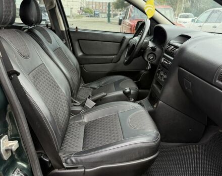 Зеленый Опель Астра, объемом двигателя 1.6 л и пробегом 300 тыс. км за 3650 $, фото 7 на Automoto.ua