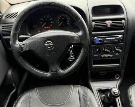 Зеленый Опель Астра, объемом двигателя 1.6 л и пробегом 300 тыс. км за 3650 $, фото 8 на Automoto.ua