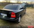 Зеленый Опель Астра, объемом двигателя 1.6 л и пробегом 231 тыс. км за 3350 $, фото 2 на Automoto.ua