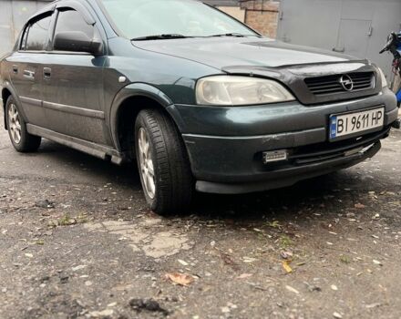 Зеленый Опель Астра, объемом двигателя 1.6 л и пробегом 320 тыс. км за 3600 $, фото 1 на Automoto.ua