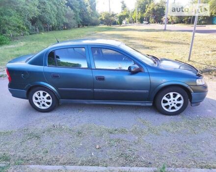 Зеленый Опель Астра, объемом двигателя 1.6 л и пробегом 230 тыс. км за 3500 $, фото 2 на Automoto.ua