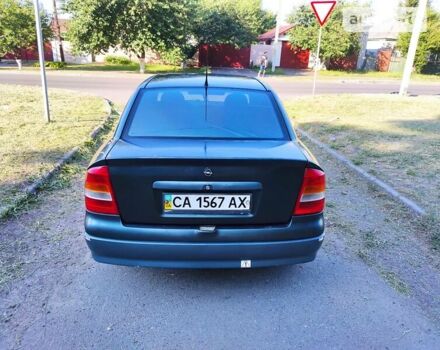 Зеленый Опель Астра, объемом двигателя 1.6 л и пробегом 230 тыс. км за 3500 $, фото 4 на Automoto.ua