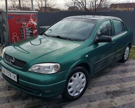 Зелений Опель Астра, об'ємом двигуна 1.39 л та пробігом 296 тис. км за 3500 $, фото 2 на Automoto.ua