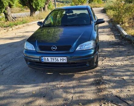 Зеленый Опель Астра, объемом двигателя 1.6 л и пробегом 168 тыс. км за 4200 $, фото 10 на Automoto.ua