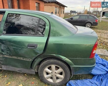 Зелений Опель Астра, об'ємом двигуна 1.4 л та пробігом 278 тис. км за 1050 $, фото 3 на Automoto.ua