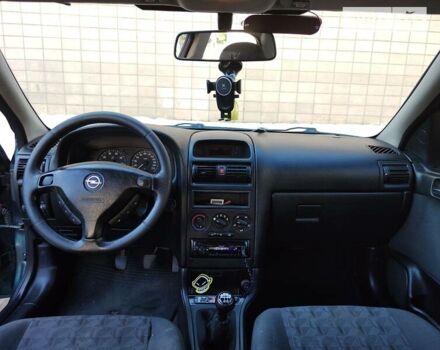 Зеленый Опель Астра, объемом двигателя 1.6 л и пробегом 230 тыс. км за 3500 $, фото 10 на Automoto.ua