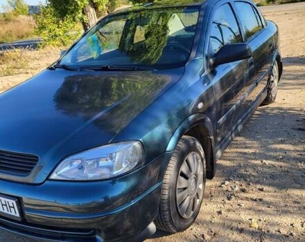 Зеленый Опель Астра, объемом двигателя 1.6 л и пробегом 168 тыс. км за 4200 $, фото 6 на Automoto.ua