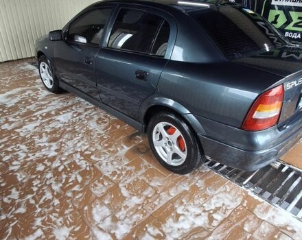 Зелений Опель Астра, об'ємом двигуна 1.4 л та пробігом 200 тис. км за 3000 $, фото 4 на Automoto.ua