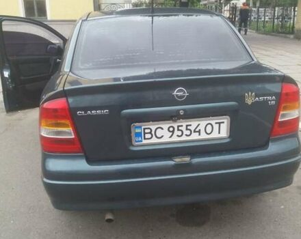 Зеленый Опель Астра, объемом двигателя 1.6 л и пробегом 290 тыс. км за 3200 $, фото 2 на Automoto.ua