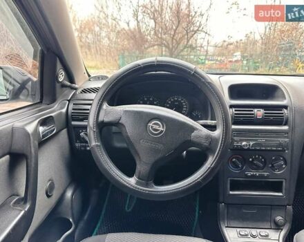 Зелений Опель Астра, об'ємом двигуна 1.4 л та пробігом 273 тис. км за 3800 $, фото 11 на Automoto.ua