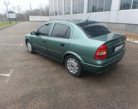 Зелений Опель Астра, об'ємом двигуна 1.4 л та пробігом 200 тис. км за 2300 $, фото 5 на Automoto.ua