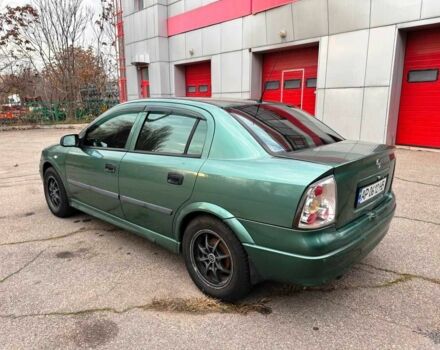 Зелений Опель Астра, об'ємом двигуна 1.4 л та пробігом 274 тис. км за 3800 $, фото 4 на Automoto.ua