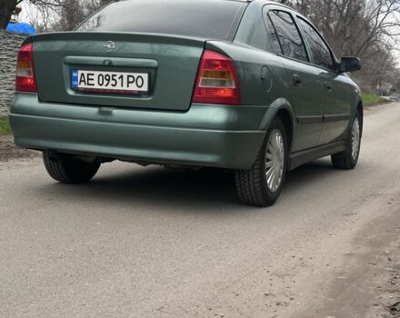 Зелений Опель Астра, об'ємом двигуна 1.4 л та пробігом 400 тис. км за 2450 $, фото 3 на Automoto.ua