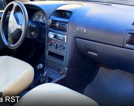 Зелений Опель Астра, об'ємом двигуна 1.4 л та пробігом 136 тис. км за 3150 $, фото 6 на Automoto.ua