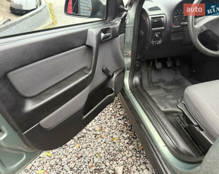 Опель Астра 2006 в Львове на Automoto.ua Зеленый Опель Астра, объемом двигателя 1.4 л и пробегом 135 тыс. км за 2999 $, фото 11 на Automoto.ua