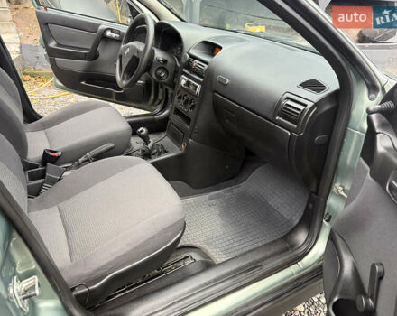 Опель Астра 2006 в Львове на Automoto.ua Зеленый Опель Астра, объемом двигателя 1.4 л и пробегом 135 тыс. км за 2999 $, фото 8 на Automoto.ua