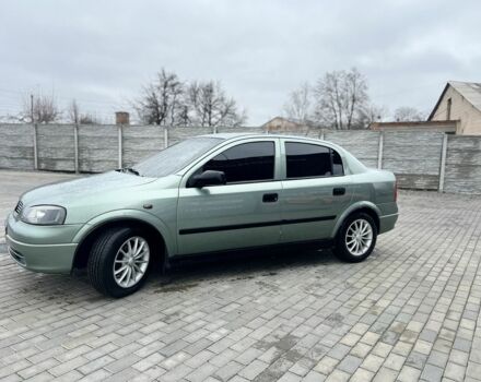 Зеленый Опель Астра, объемом двигателя 1.4 л и пробегом 350 тыс. км за 4100 $, фото 2 на Automoto.ua