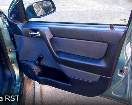 Зелений Опель Астра, об'ємом двигуна 1.4 л та пробігом 136 тис. км за 3150 $, фото 3 на Automoto.ua