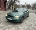 Зеленый Опель Астра, объемом двигателя 1.6 л и пробегом 260 тыс. км за 2350 $, фото 1 на Automoto.ua
