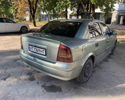 Зеленый Опель Астра, объемом двигателя 1.4 л и пробегом 187 тыс. км за 2450 $, фото 2 на Automoto.ua