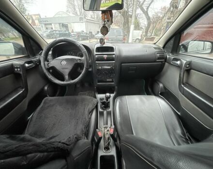 Зеленый Опель Астра, объемом двигателя 1.6 л и пробегом 260 тыс. км за 2350 $, фото 8 на Automoto.ua