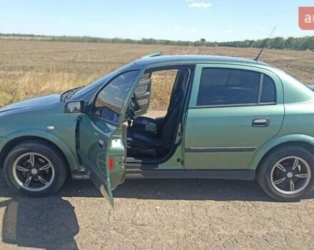 Зелений Опель Астра, об'ємом двигуна 1.39 л та пробігом 320 тис. км за 3400 $, фото 18 на Automoto.ua